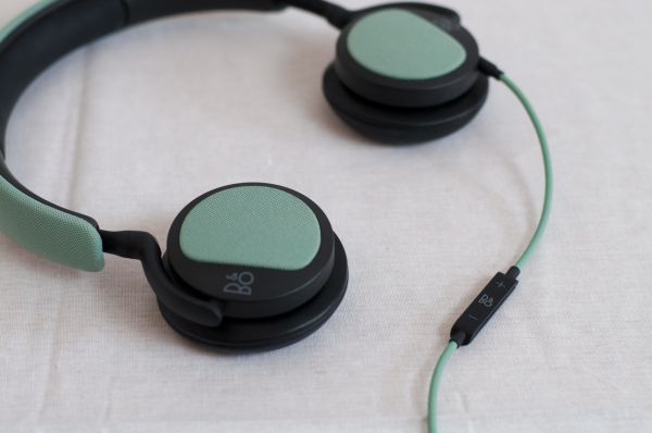 BeoPlay H2 Fernbedienung